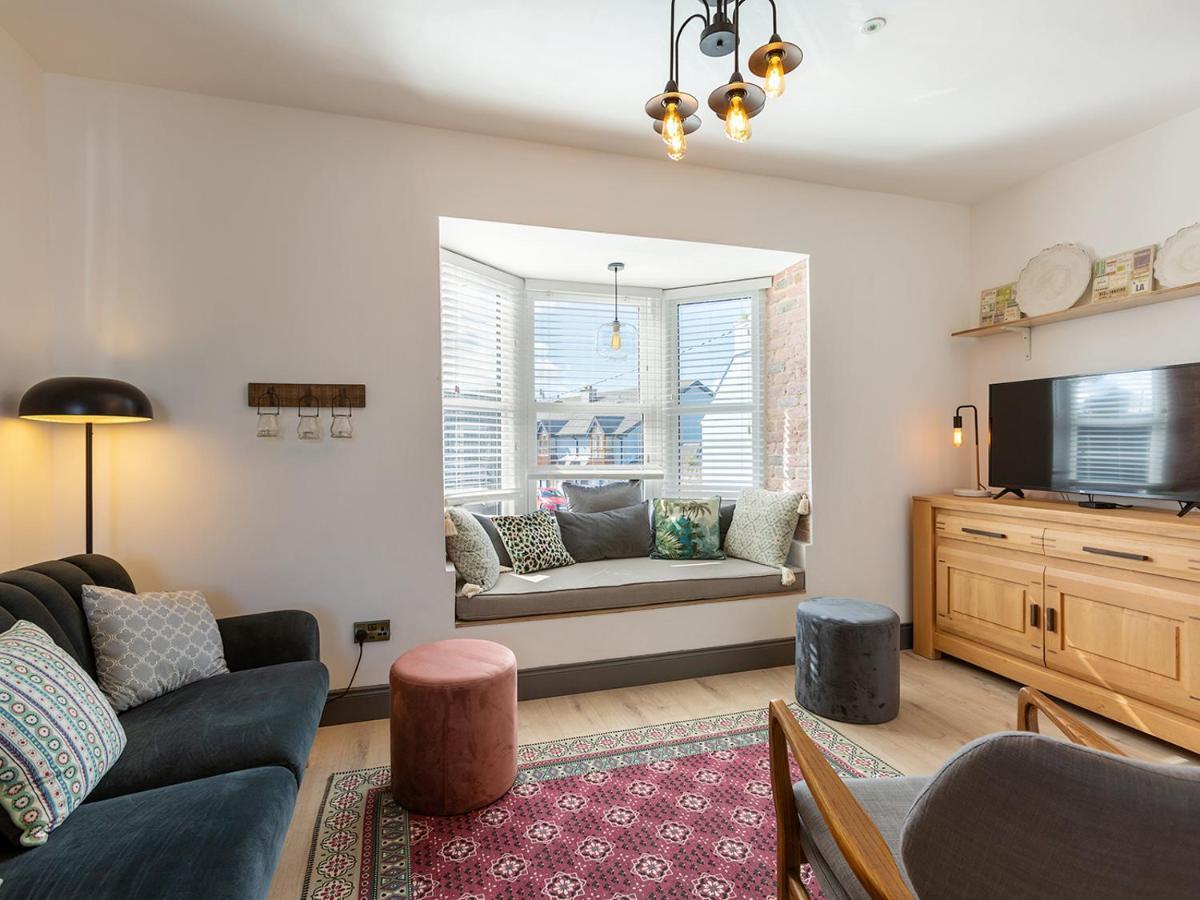Macs Townhouse Dungarvan Дангарван Экстерьер фото