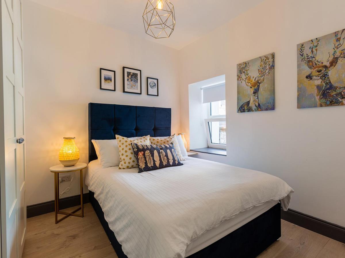Macs Townhouse Dungarvan Дангарван Экстерьер фото
