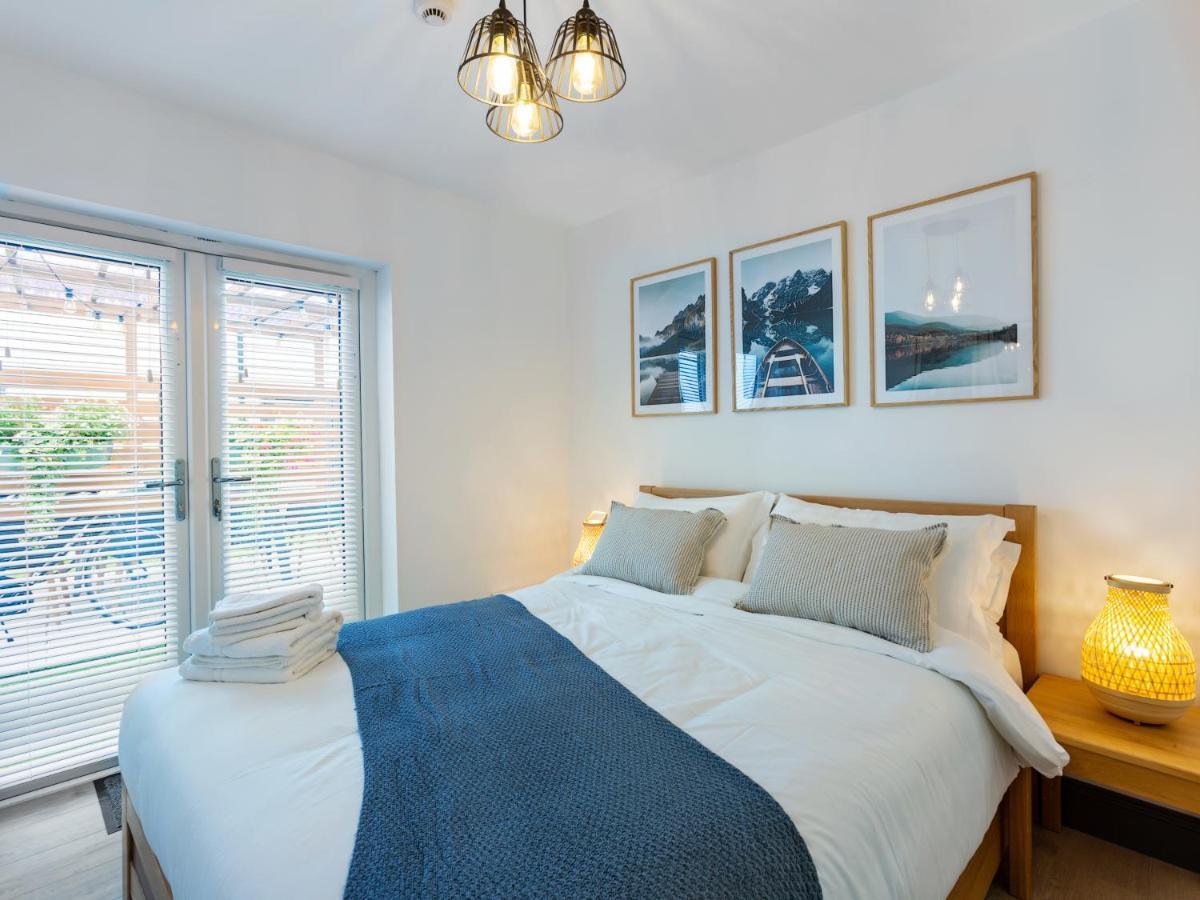 Macs Townhouse Dungarvan Дангарван Экстерьер фото